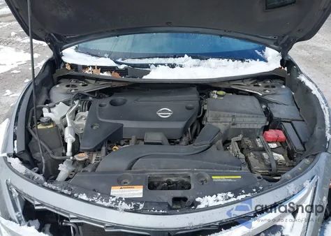 2015 Nissan Altima 2.5 S из США, поврежденный, VIN 1N4AL3AP4FC489637